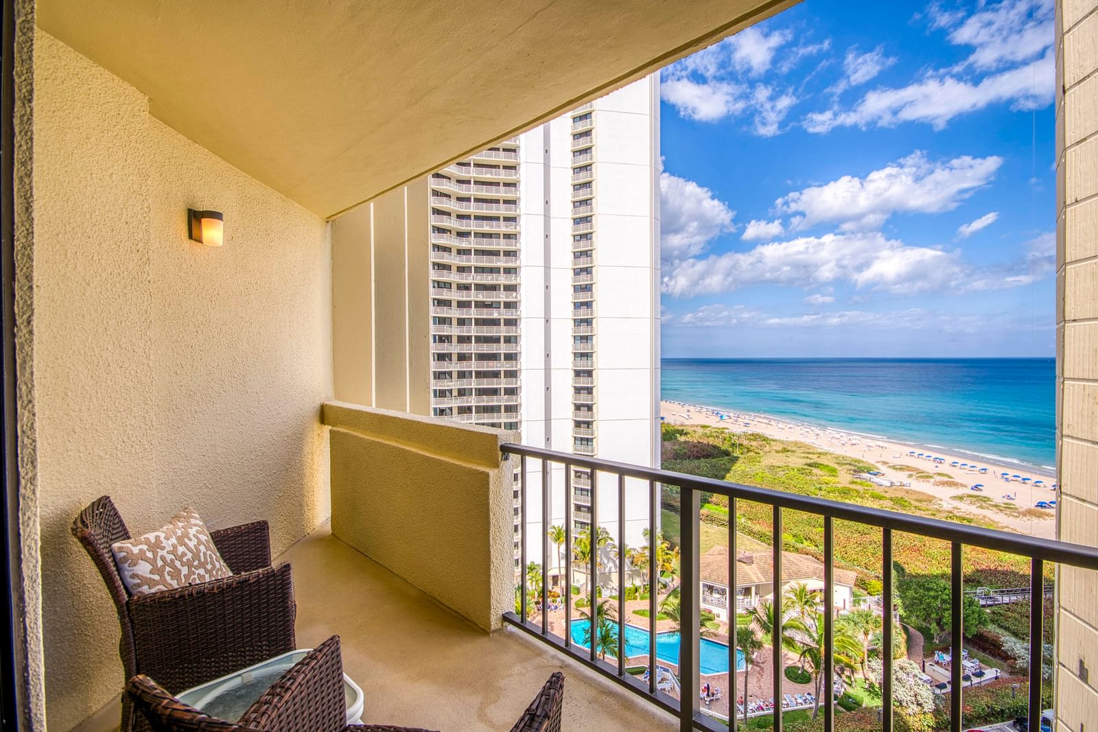 2800 N Ocean Drive #B-15d, Singer Island, FL 33404 photo 2