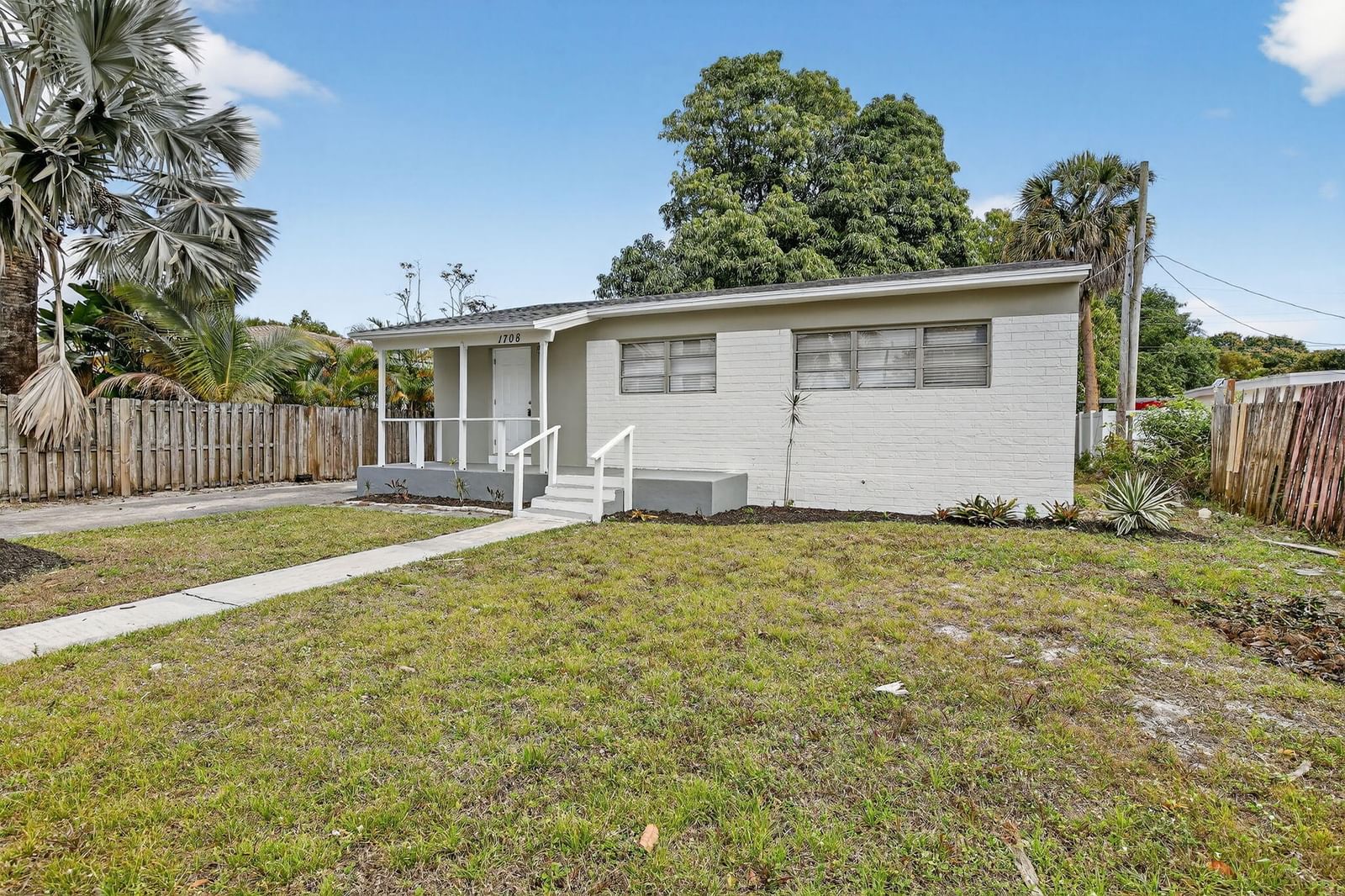 1708 NW 8th Avenue, Fort Lauderdale, FL 33311 photo 2