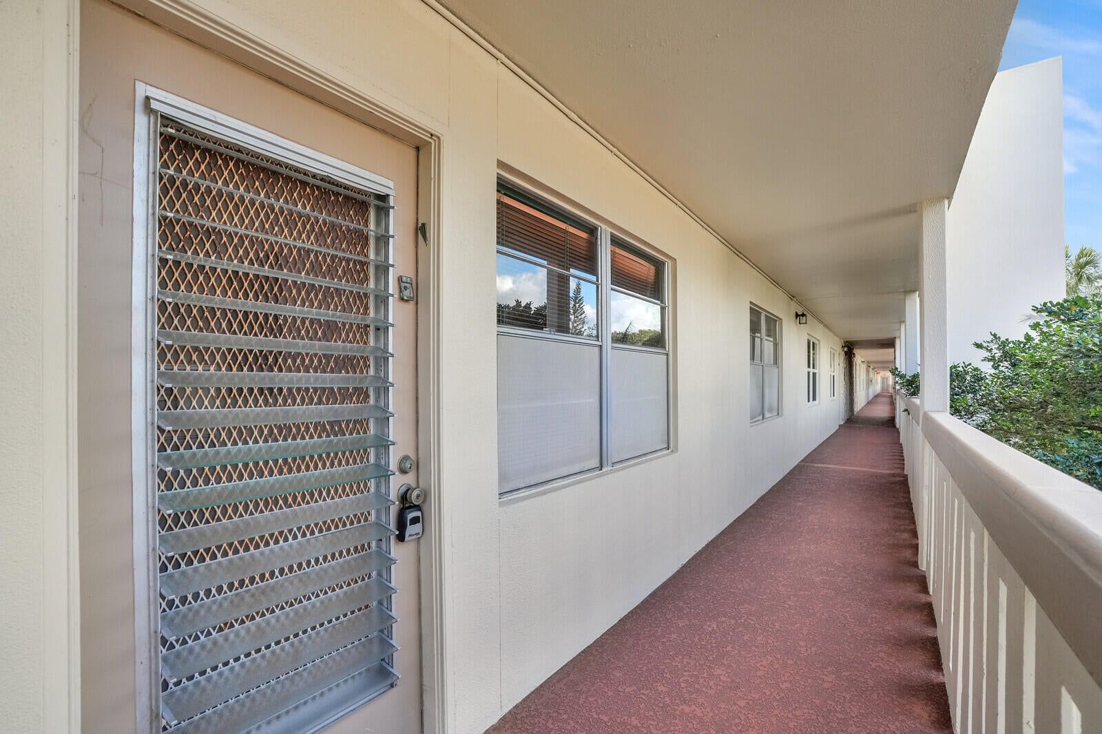 2102 Lucaya Bend #F2, Coconut Creek, FL 33066 photo 3