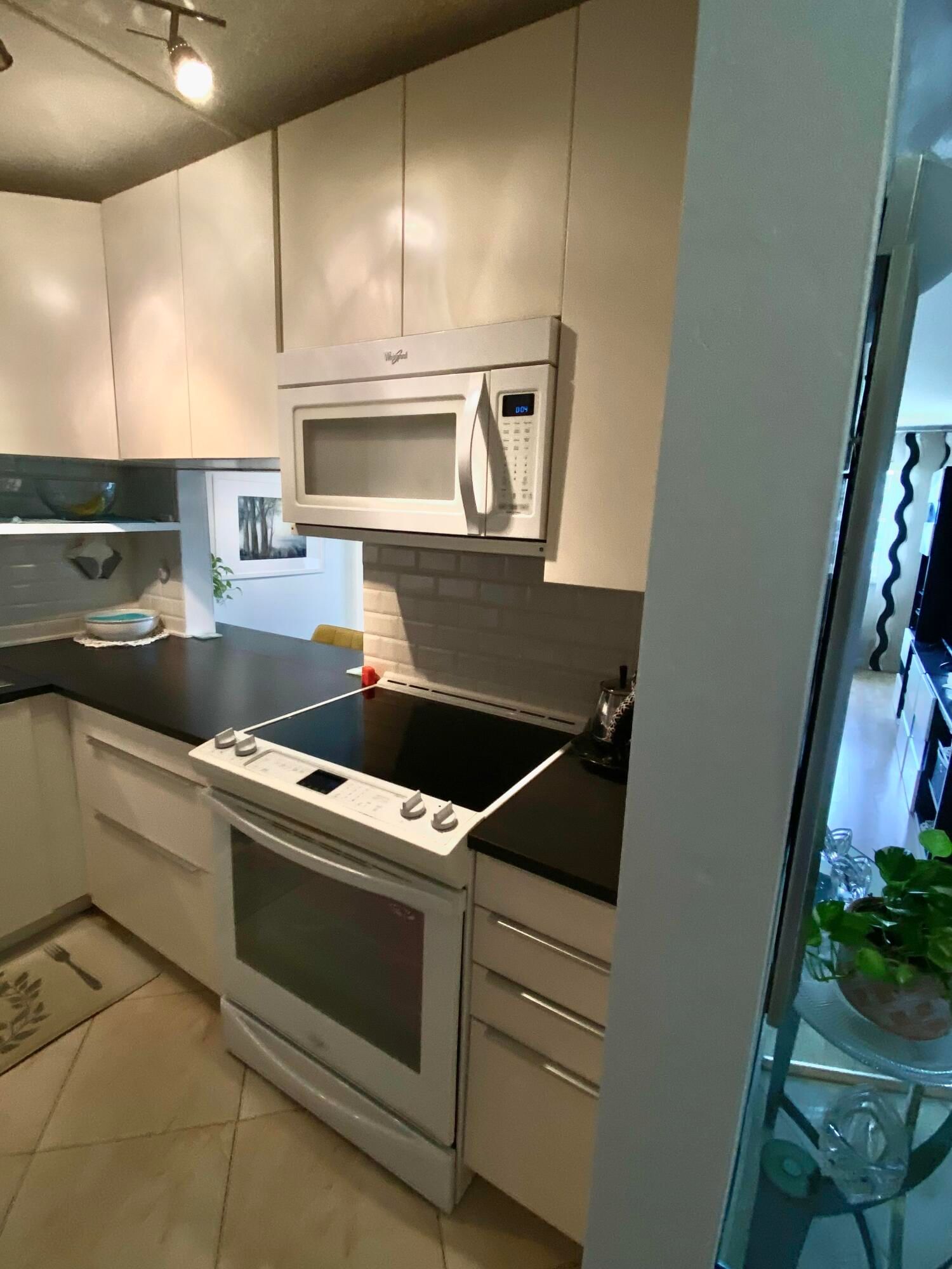 2616 N Garden Drive #204, Lake Worth, FL 33461 photo 3