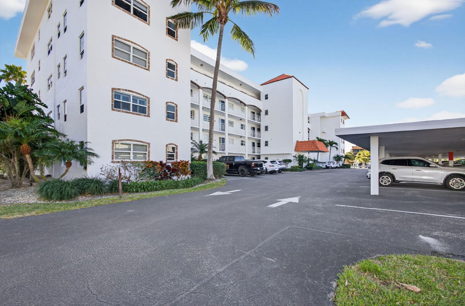 21 Yacht Club Drive #505, North Palm Beach, FL 33408 photo 2