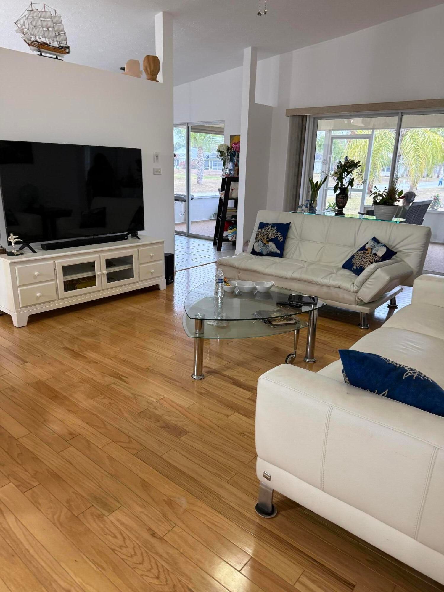 6736 Alheli ,, Fort Pierce, FL 34951 photo 4