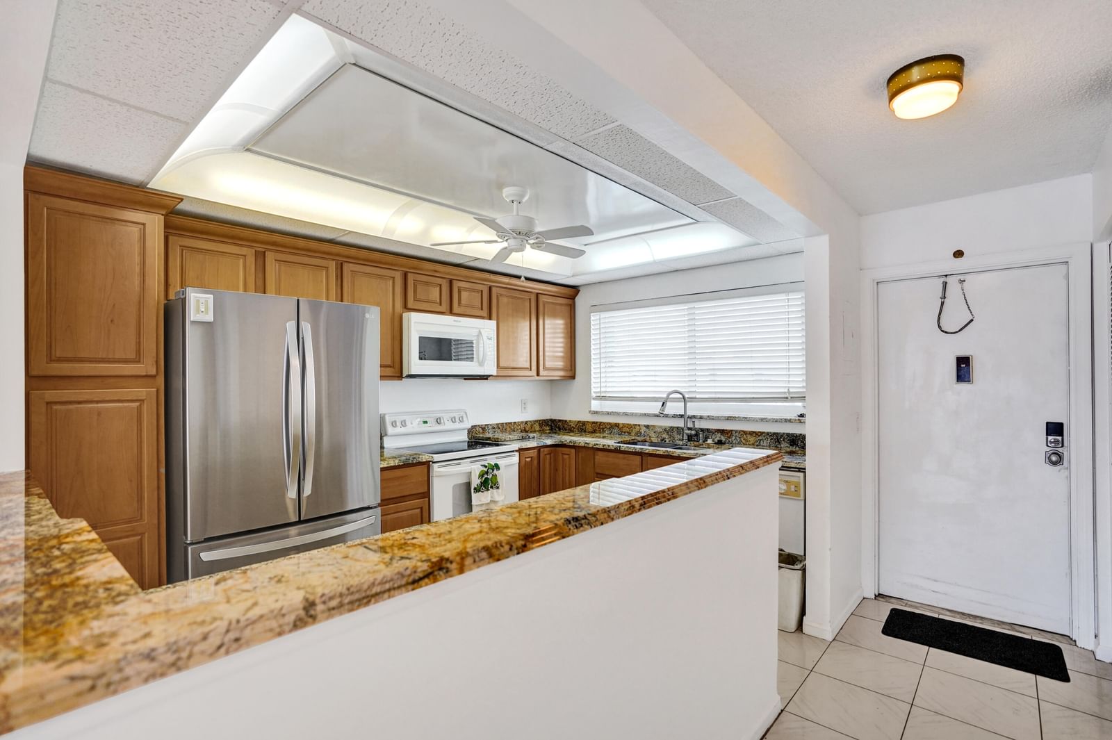 2012 S Federal Highway #404, Boynton Beach, FL 33435 photo 2