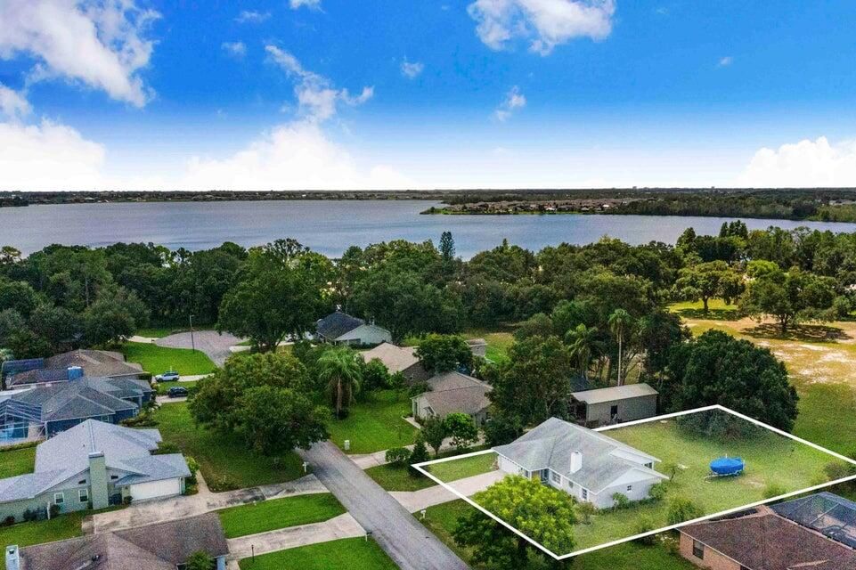 910 Liberty Lane, Auburndale, FL 33823 photo 4
