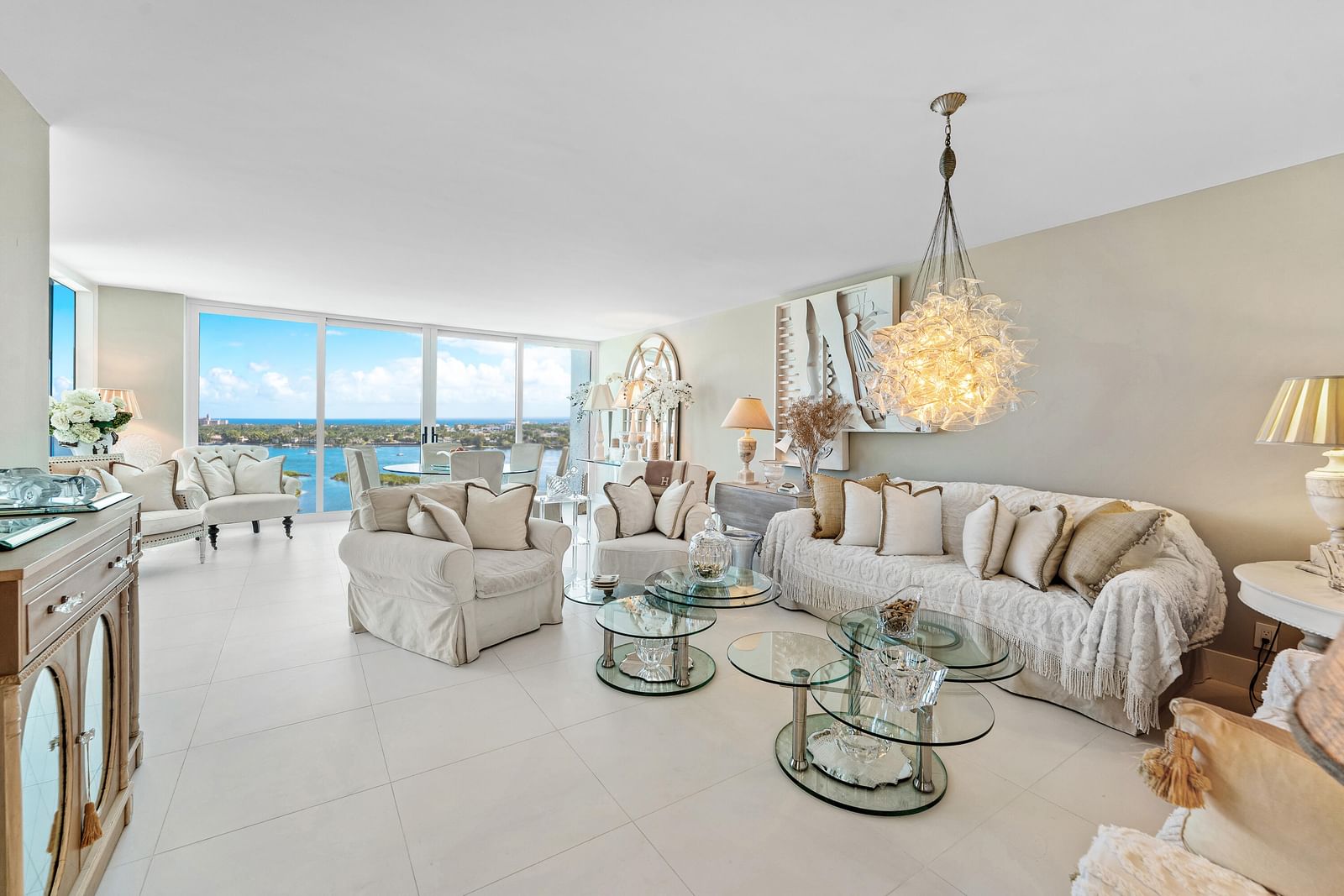 529 S Flagler Drive #8g, West Palm Beach, FL 33401 photo 2
