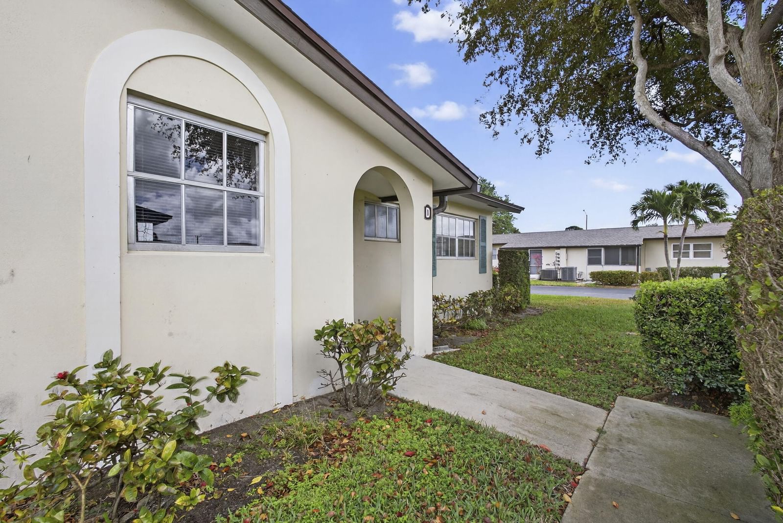 2960 Ashley Drive E #D, West Palm Beach, FL 33415 photo 3