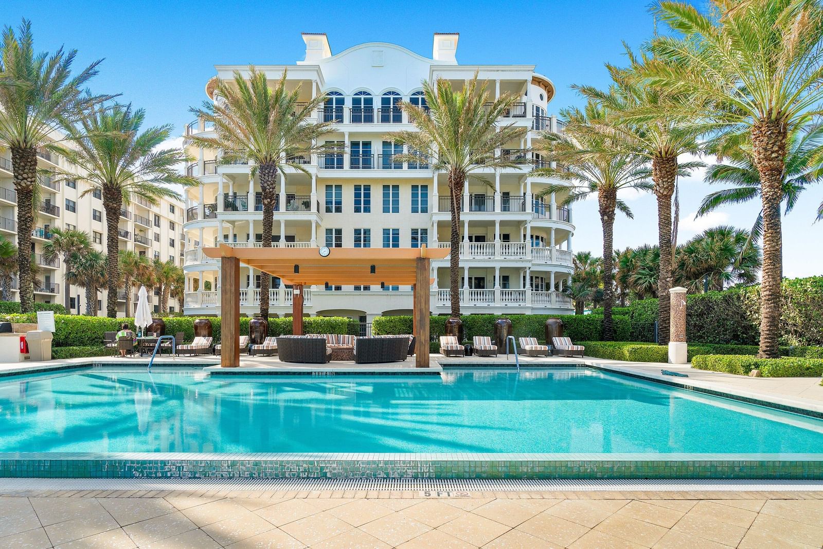 155 S Ocean Avenue #303, Palm Beach Shores, FL 33404 photo 2