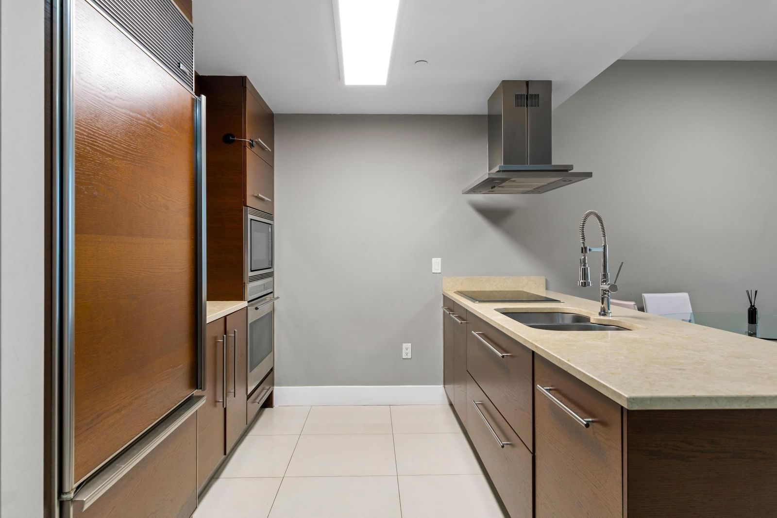 485 Brickell Avenue #2506, Miami, FL 33131 photo 4