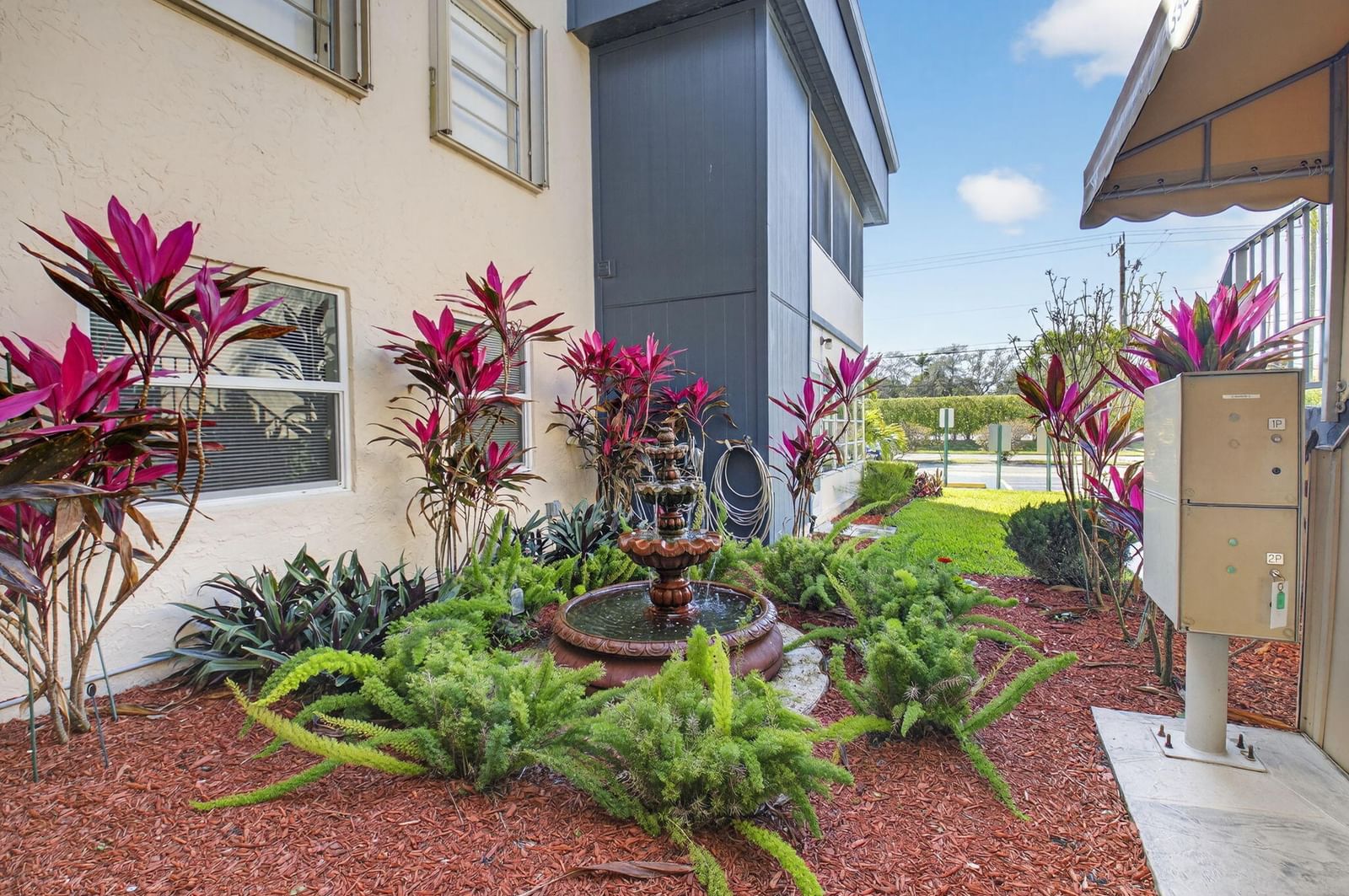 173 Flanders D Ln, Delray Beach, FL 33484 photo 2