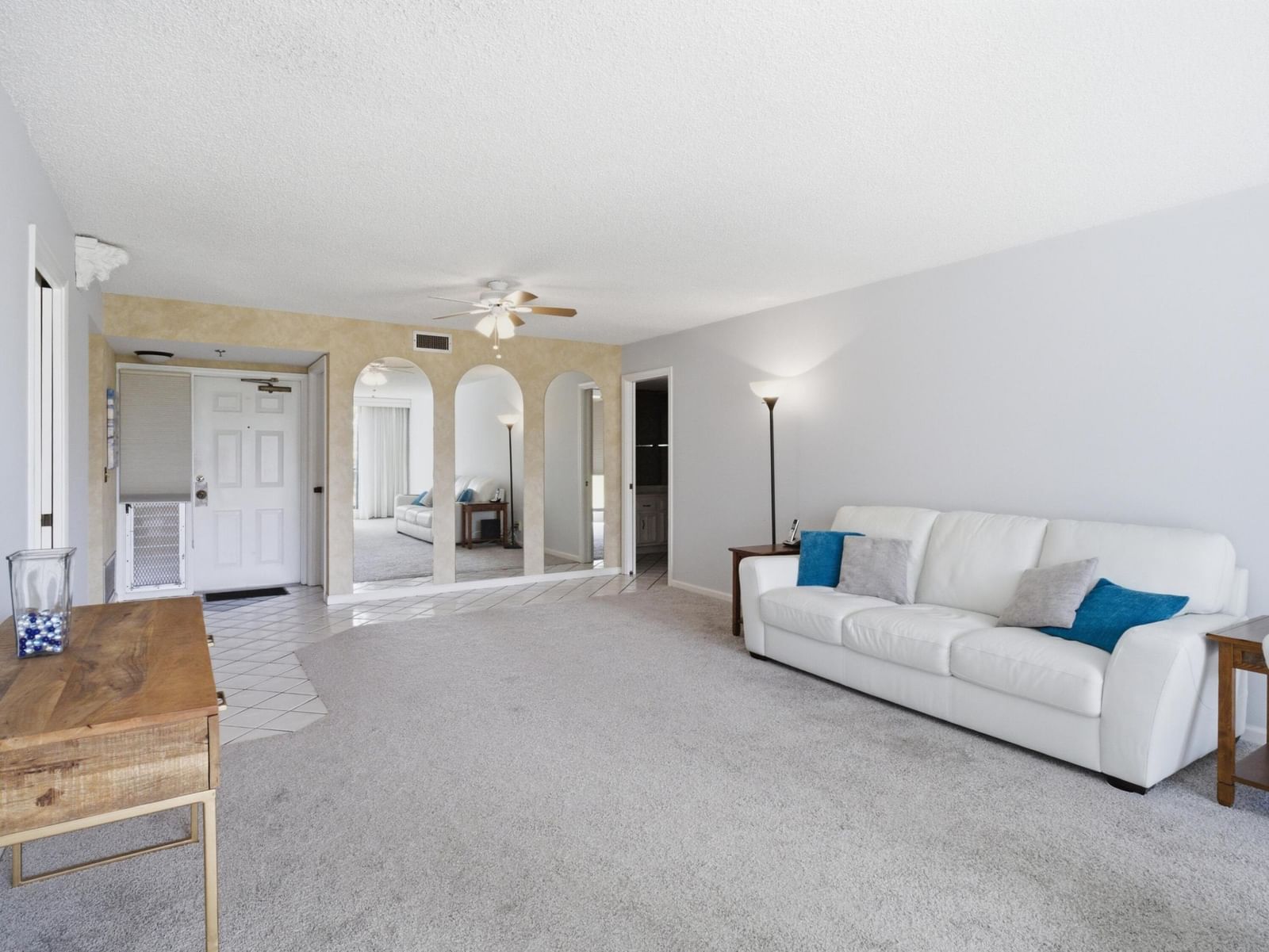 5390 Woodland Lakes Drive #104, Palm Beach Gardens, FL 33418 photo 4