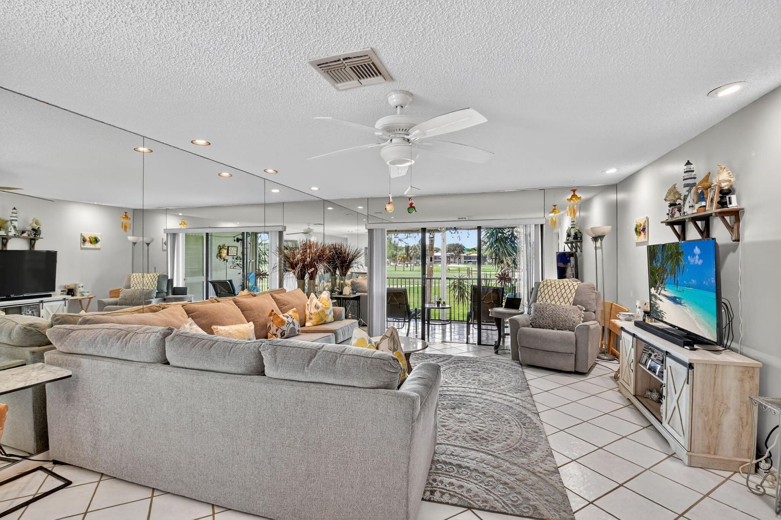 7 Southport Lane #B, Boynton Beach, FL 33436 photo 5