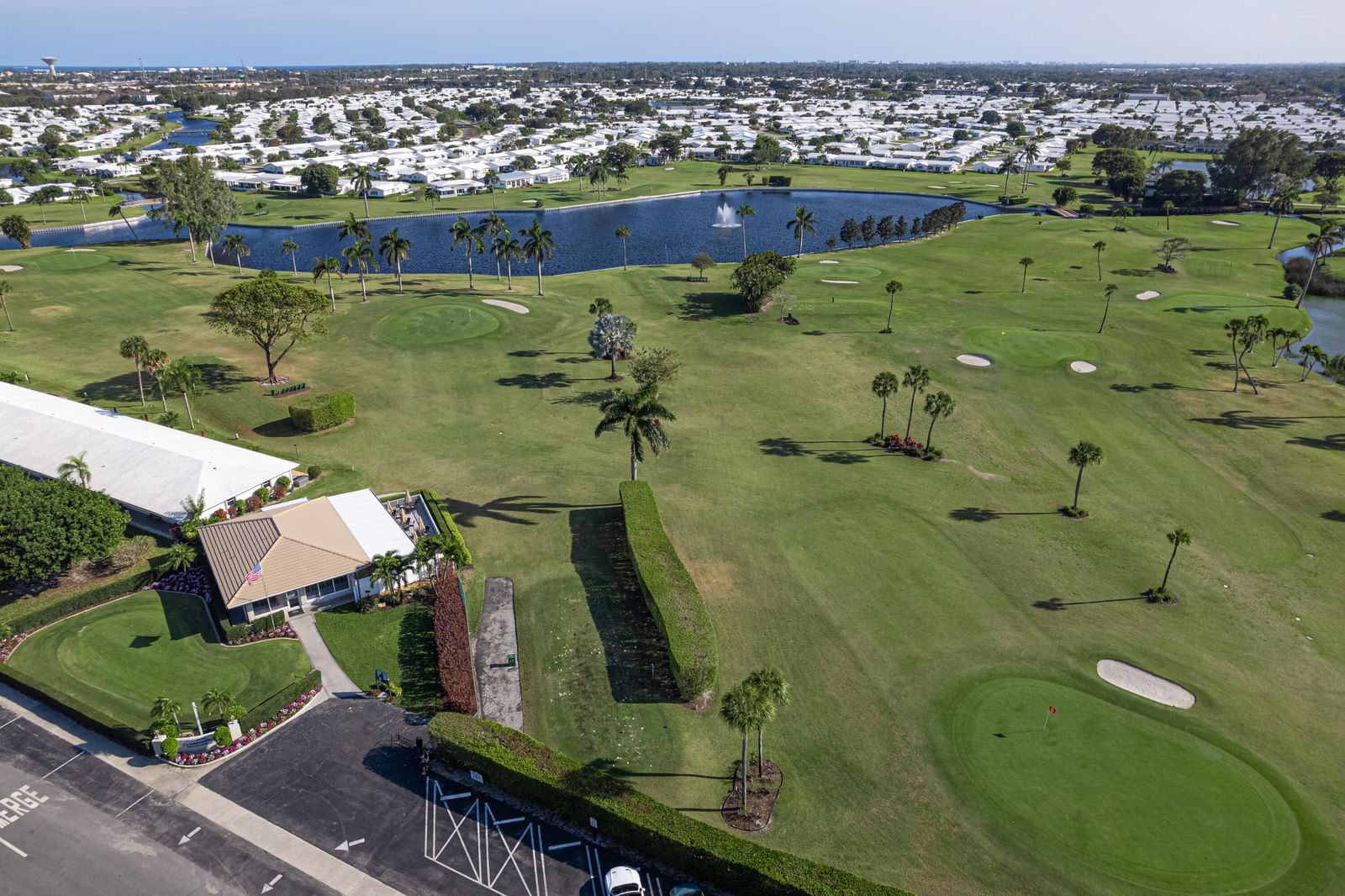 300 SW Golfview Terrace #142, Boynton Beach, FL 33426 photo 2