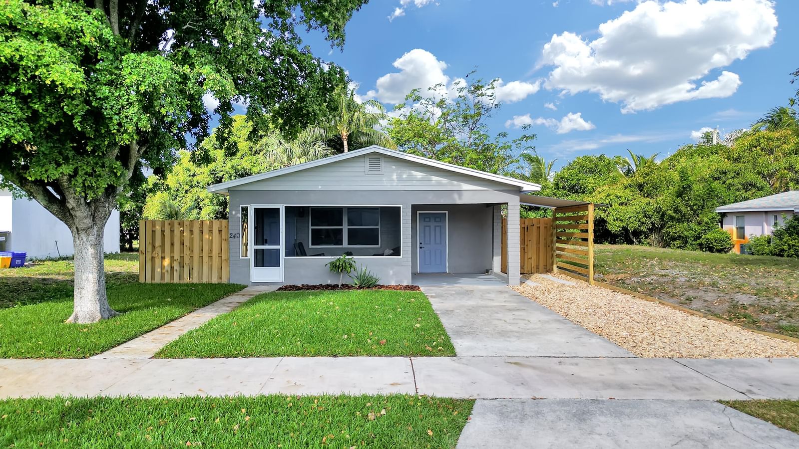 240 NW 9th Avenue, Delray Beach, FL 33444 photo 2
