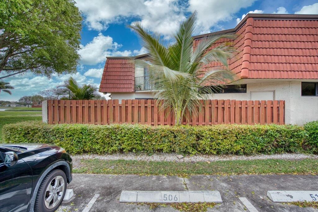 3838 Victoria Drive, West Palm Beach, FL 33406 photo 3