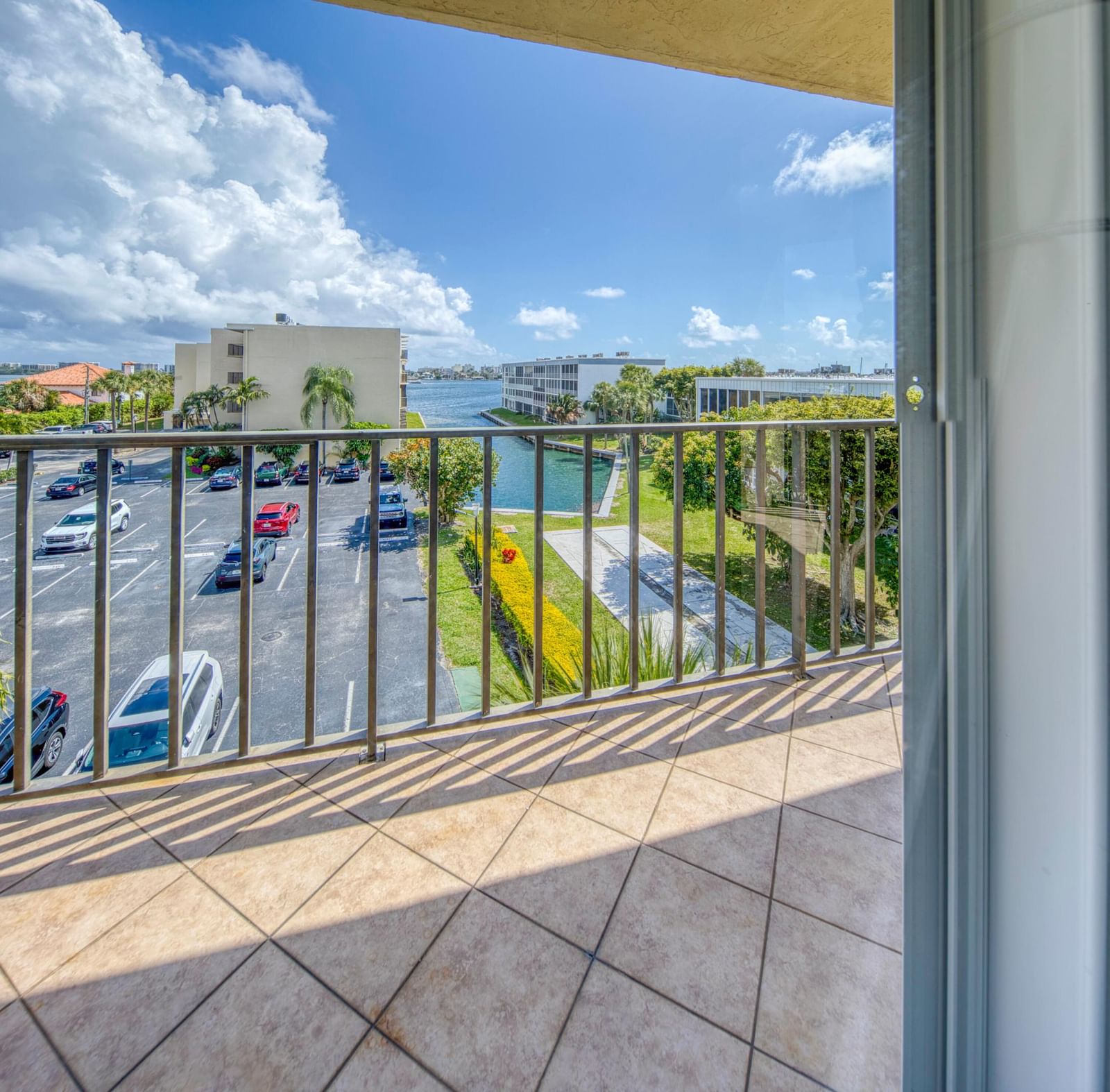890 N Federal Highway #412, Lantana, FL 33462 photo 4