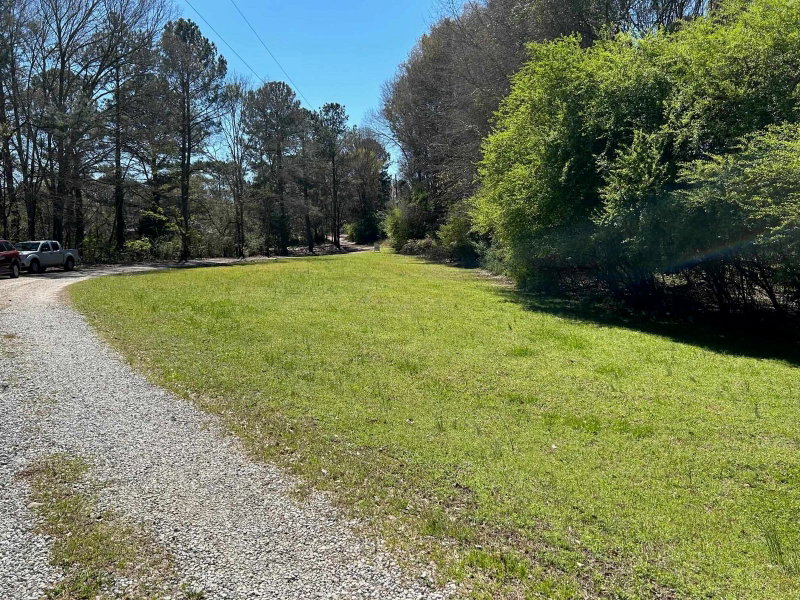 Photo 2 of 190 Bowles Drive