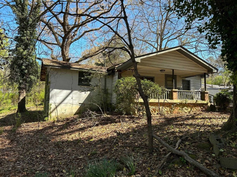 Photo 6 of 190 Bowles Drive