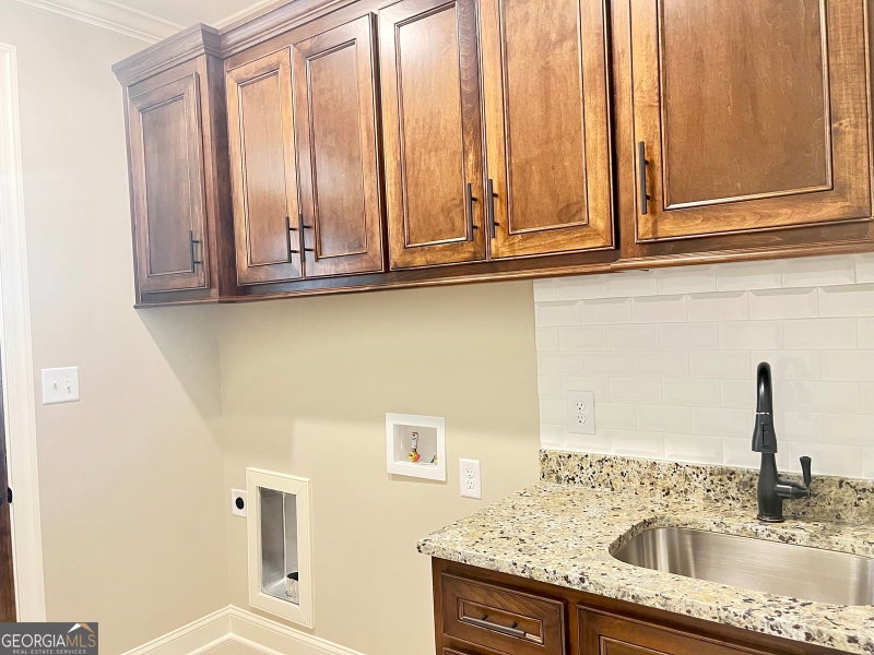 Photo 9 of 1810 Beebalm Drive