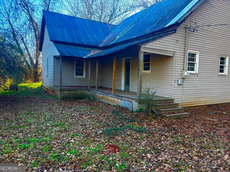 Photo 10 of 585 Huddleston Road