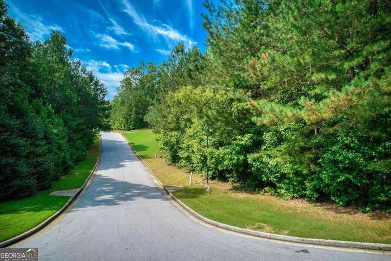 287 Columbia Cove