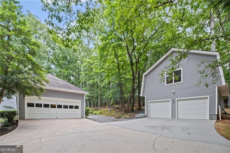 Photo 43 of 115 Leaf Lake Drive