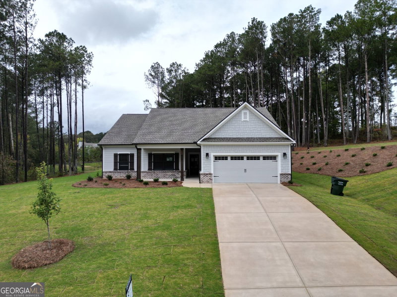 1038 Red Oak Lane