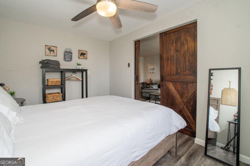Photo 23 of 215 Piedmont Avenue NE #2108