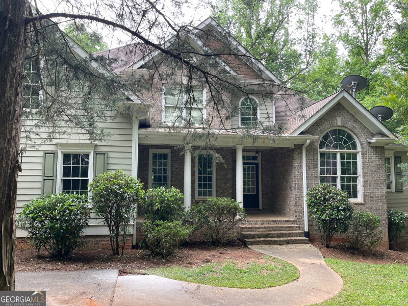 Photo 2 of 3910 Barnett Shoals Road S