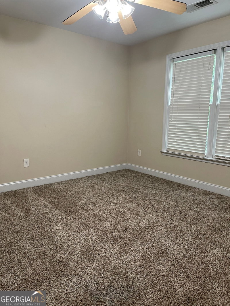 Photo 19 of 3910 Barnett Shoals Road S