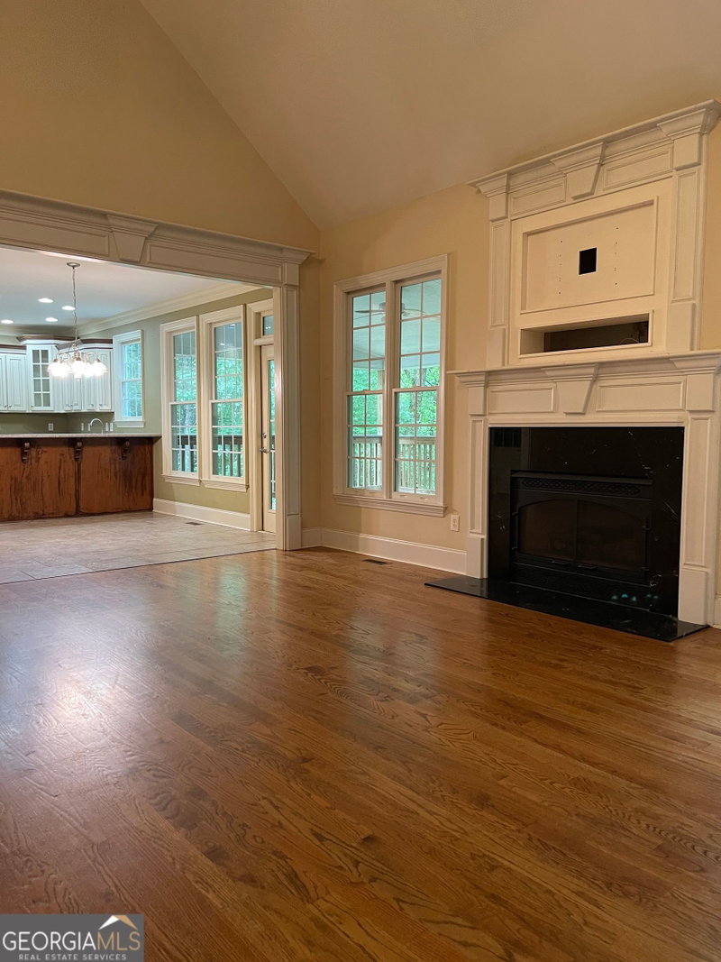 Photo 5 of 3910 Barnett Shoals Road S