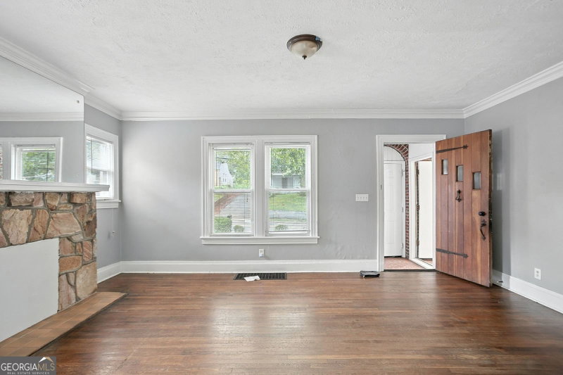 Photo 20 of 1807 Sylvan Road SW
