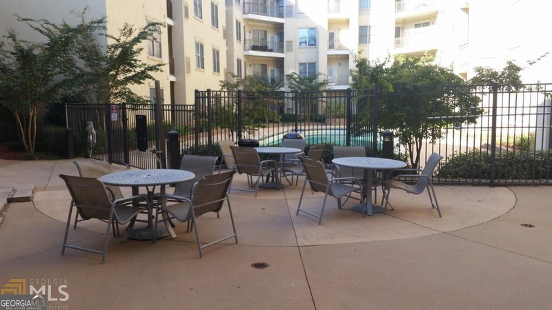 Photo 12 of 870 Mayson Turner Road NW #1103