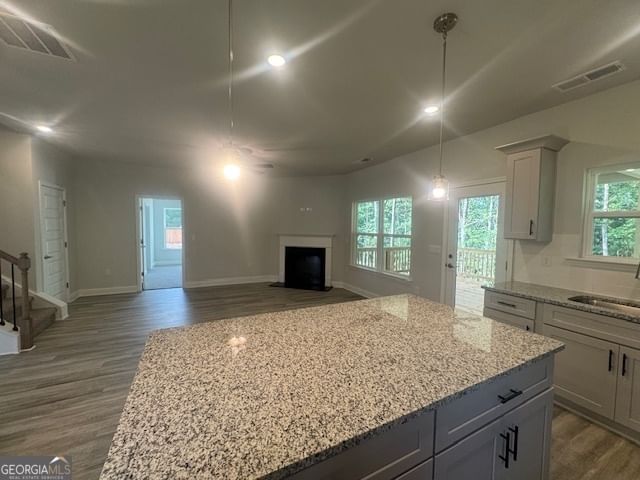 Photo 9 of 936 Eagle Heights Drive