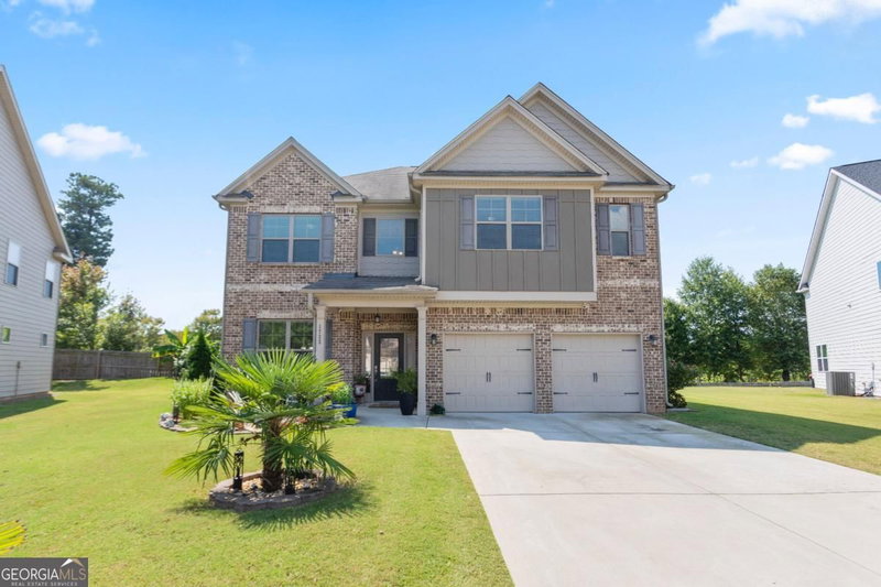 1722 Weatherbrook Circle