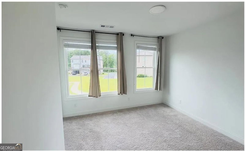 Photo 18 of 104 Brackley Drive