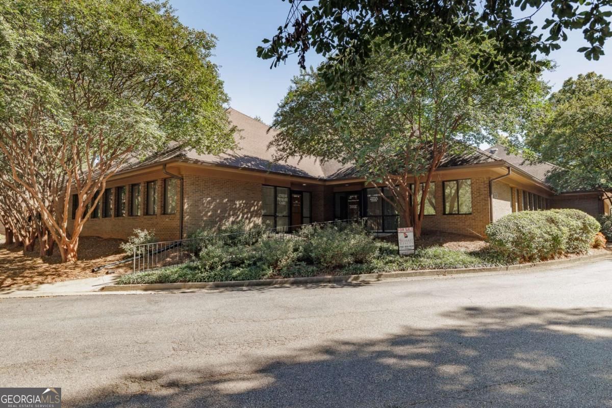 700 Sunset Drive, Athens, GA 30606