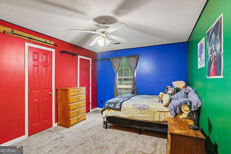 Photo 15 of 205 Woodcrest Drive