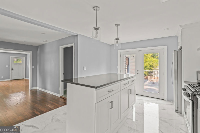 Photo 14 of 1053 Blount Place