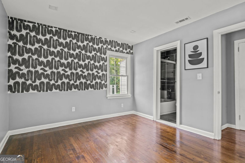 Photo 18 of 1053 Blount Place