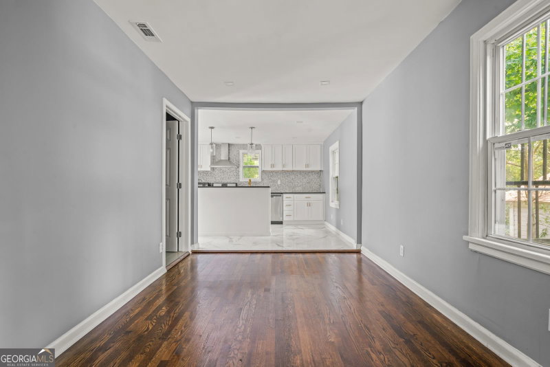 Photo 9 of 1053 Blount Place