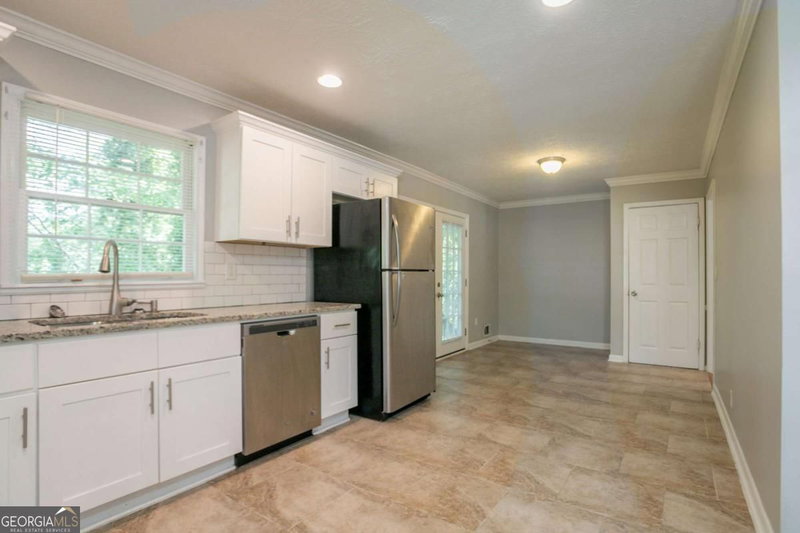 Photo 16 of 802 San Miguel Drive