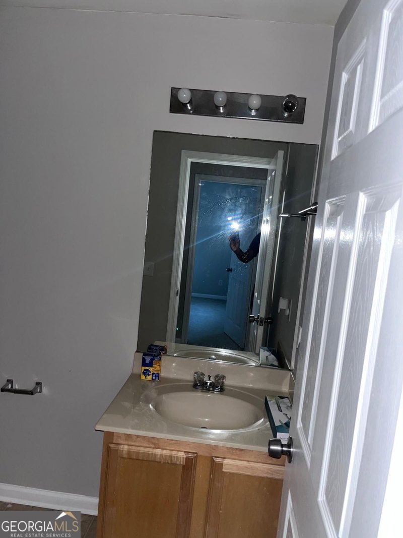 Photo 16 of 109 Ellis Drive