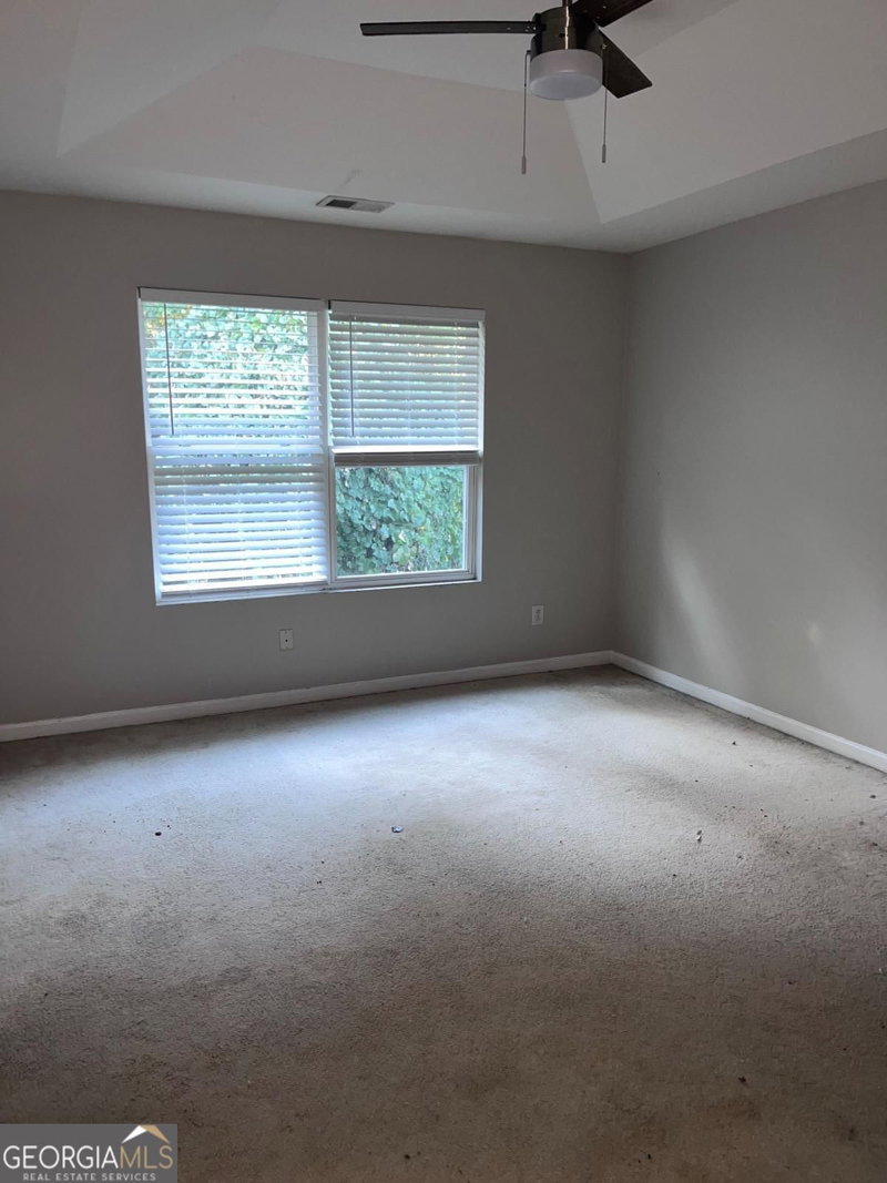 Photo 8 of 109 Ellis Drive