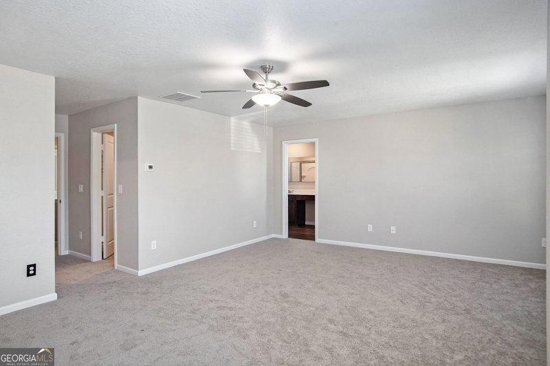 Photo 18 of 4702 Moccasin Court