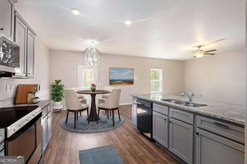 Photo 11 of 4702 Moccasin Court