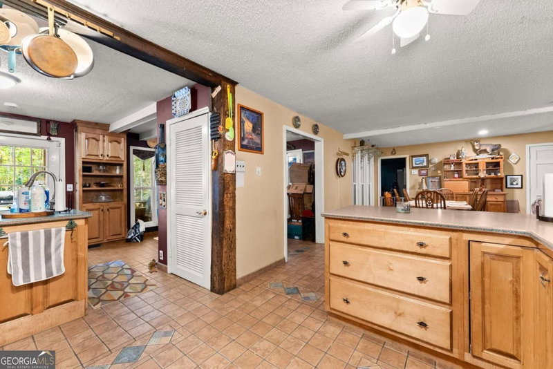 Photo 14 of 221 Shallowford Drive