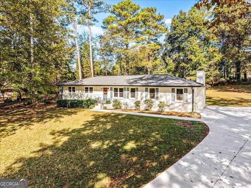 1348 Ridgewood Drive
