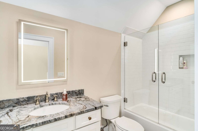 Photo 42 of 2030 Greenleffe Drive