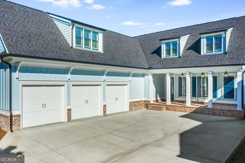 Photo 7 of 2030 Greenleffe Drive