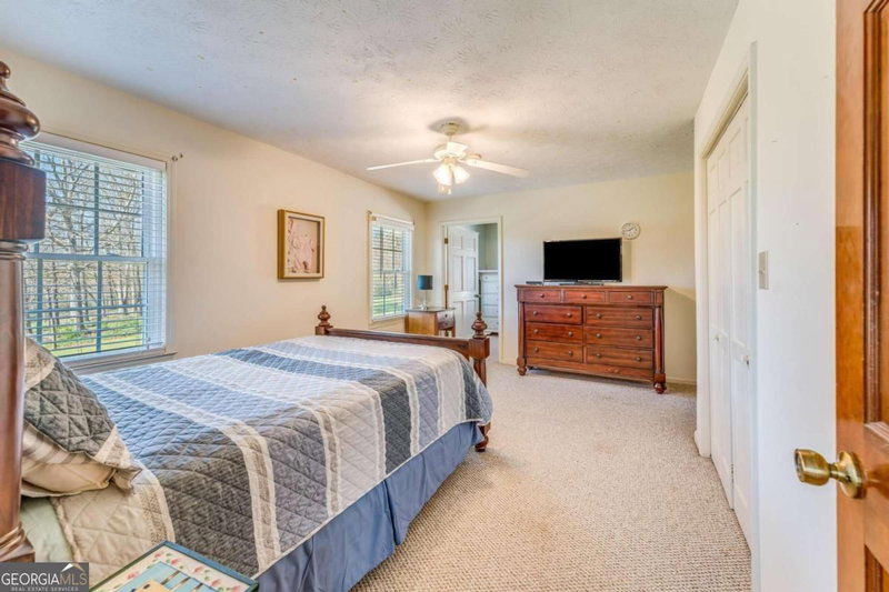 Photo 14 of 417 Pulliam Lane